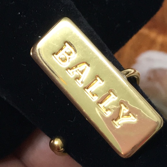 🖤BALLY repurposed ring - Picture 5 of 17